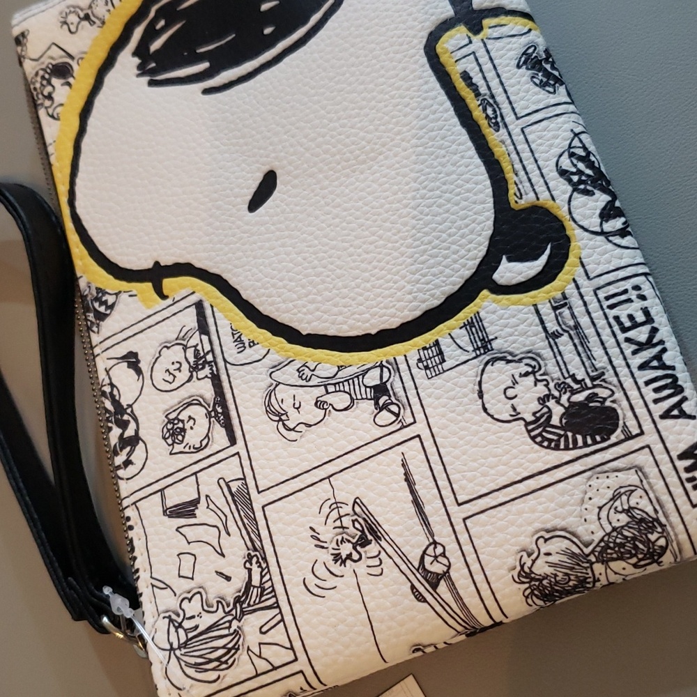 Peanuts Snoopy zippered pouch NWT - Picture 4 of 5